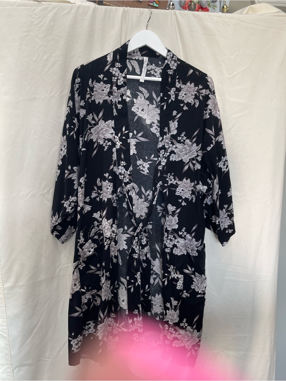 Spiritual Gangster Black and White Floral Kimono Robe